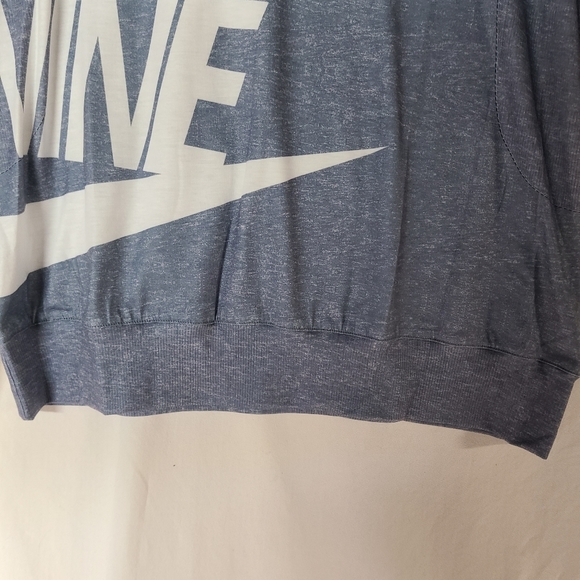 NWOT Heather Gray Small Long Sleeve T-shirt with NINE Swoosh - Picture 6 of 6